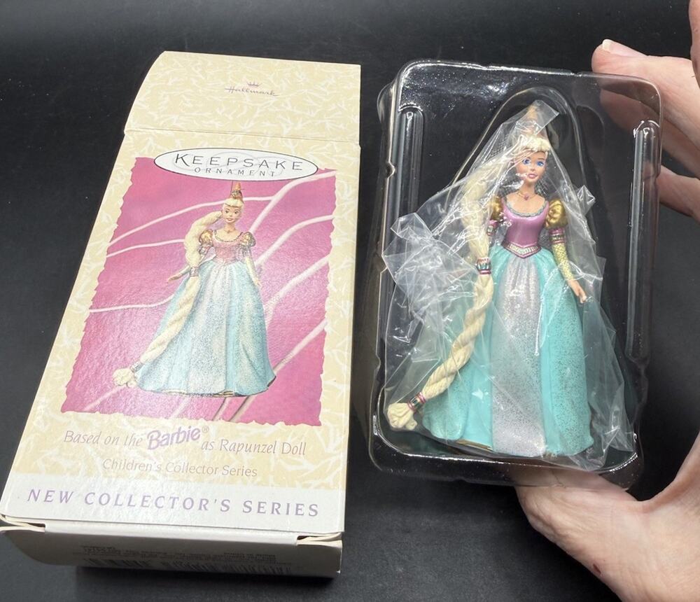 Hallmark BARBIE as RAPUNZEL Ornament Collector's Series #1 Spring 1997 -31D